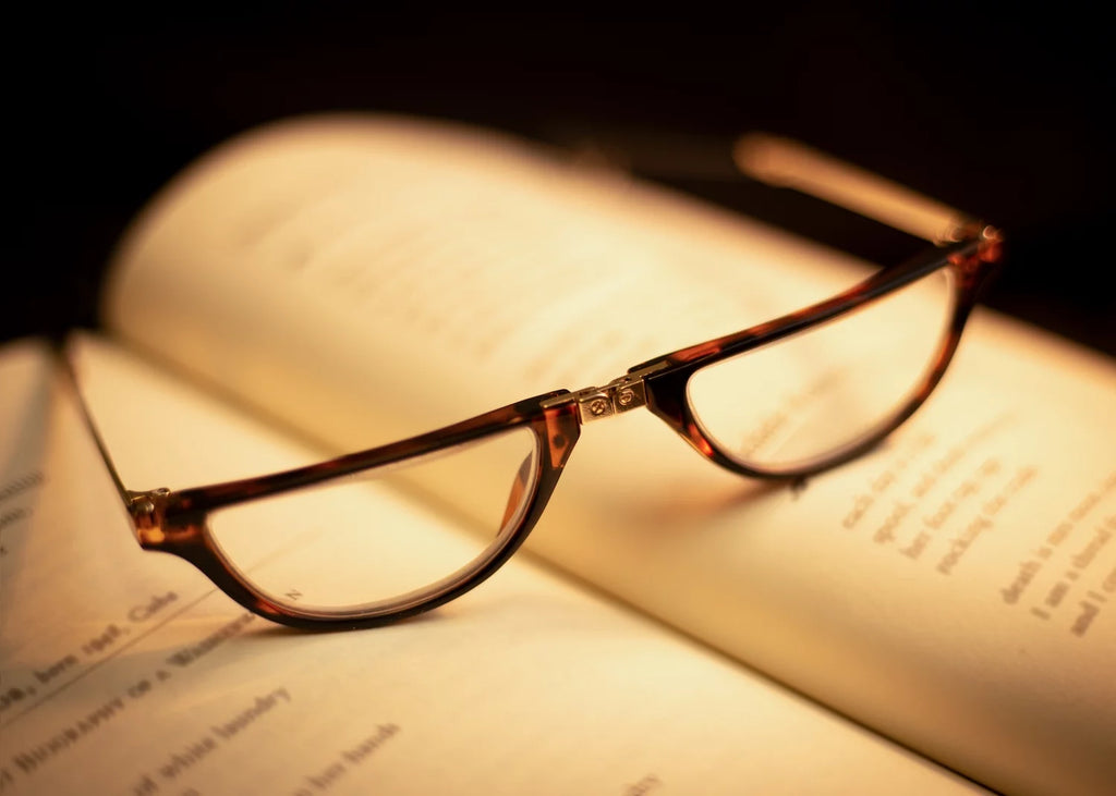 Foldable Round Tortoise Shell Reading Glasses Y561