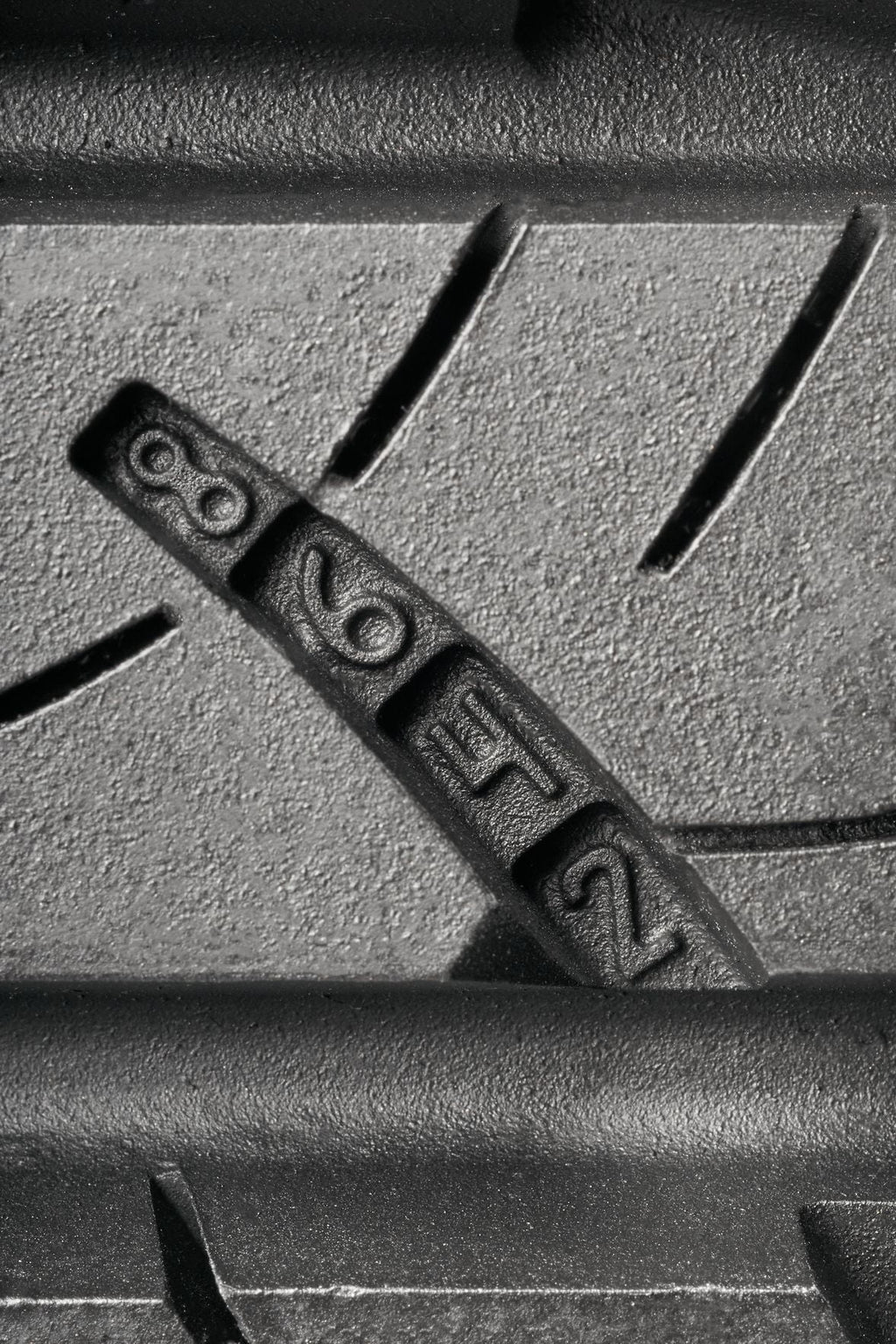 All-Season Passenger Car Tire V109749