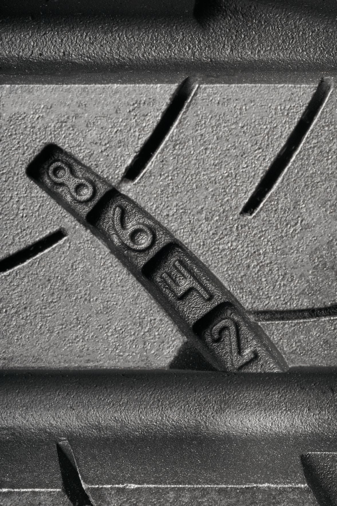 All-Season Passenger Car Tire V109749