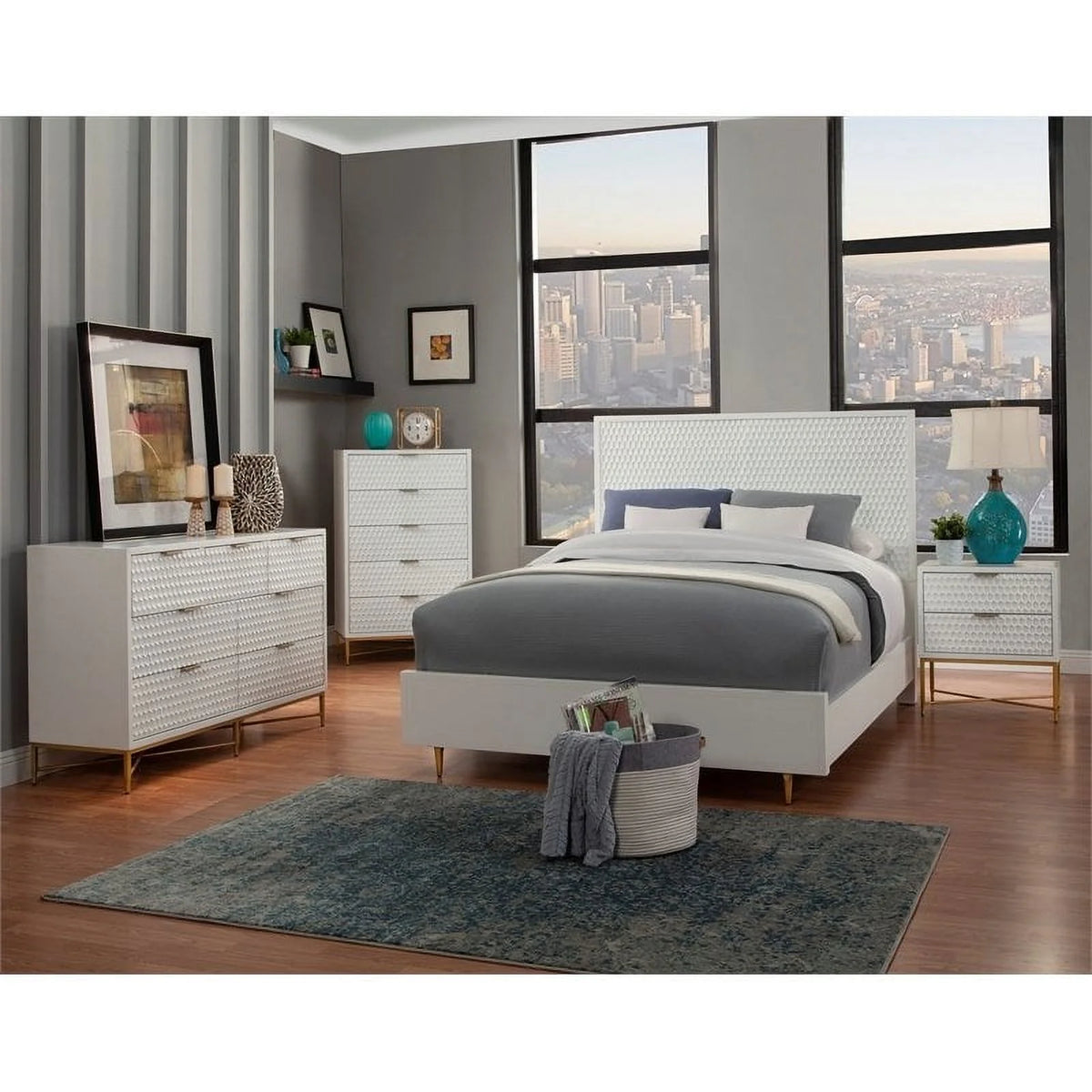 4 Piece Set with Nightstand King Headboard and Vanity B89508