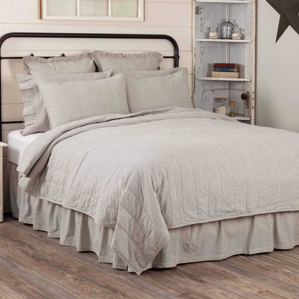 Blue Ticking Stripe Queen Quilt Coverlet U91668