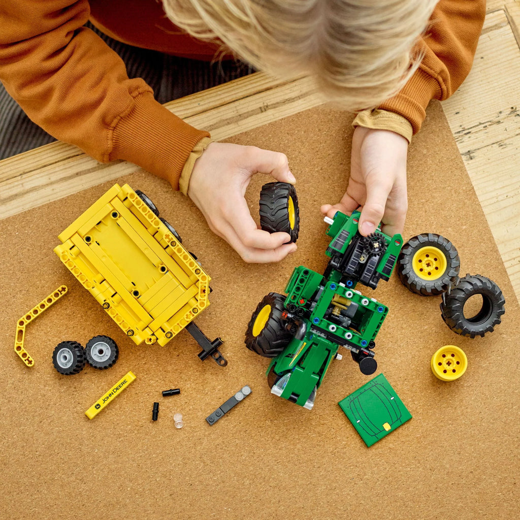 4WD Tractor Toy Building Toy with Trailer Y6656