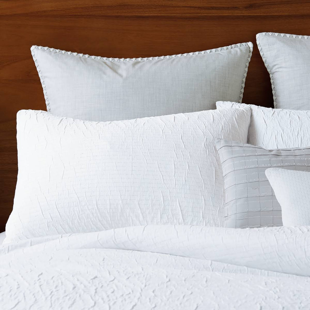 White King Crinkle Duvet Cover A15654
