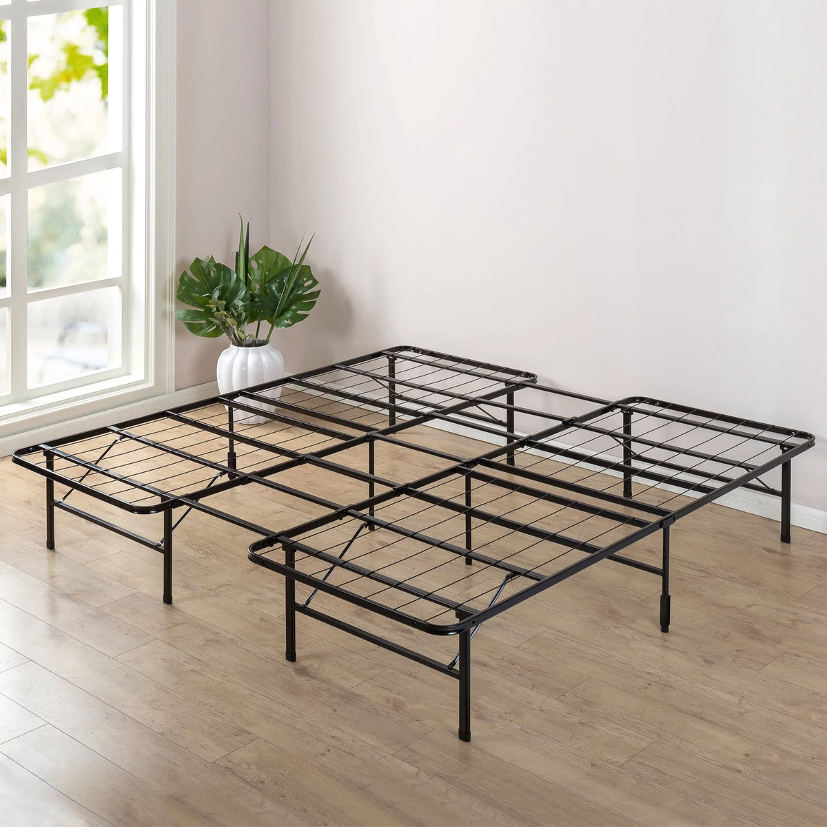 14” Adjustable Platform Bed Frame Y46950