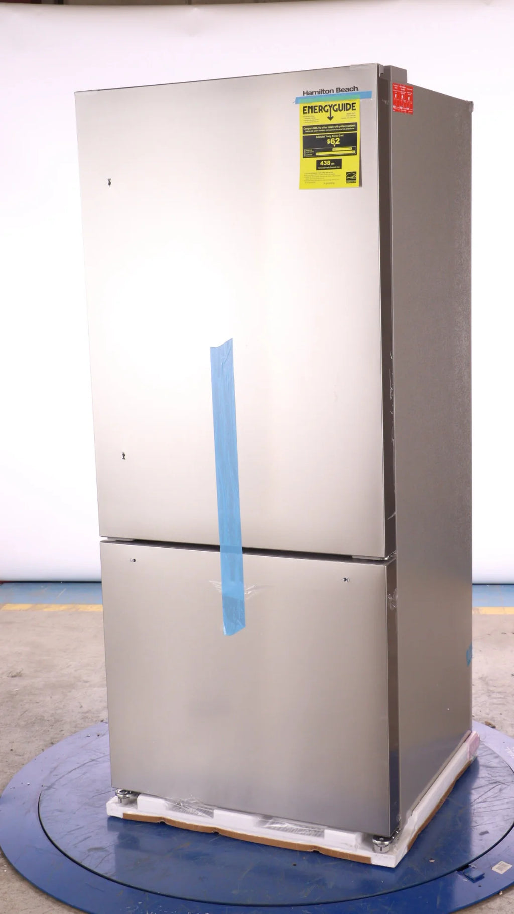 30 In. 18 Cu. Ft. Stainless Steel Bottom Mount Refrigerator W45461
