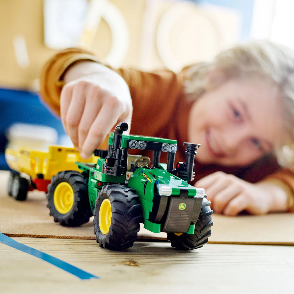 4WD Tractor Toy Building Toy with Trailer Y6656