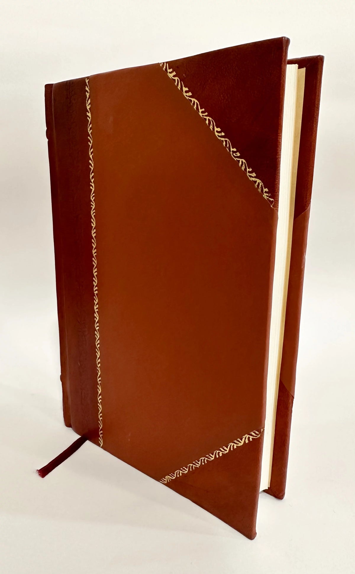 Leather Bound Q7082